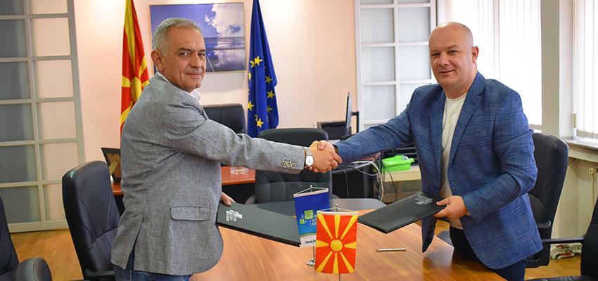 Mемеди и Бабовски потпишаа меморандум за соработка