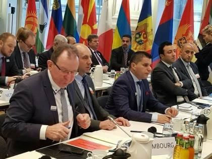 Министрите за земјоделство ја поддржаа посветеноста на Светската организација за здравствена заштита на животните да ја обликуваат иднината на сточарството