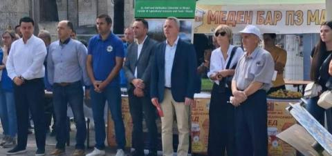 Заменик директорот Асани ги посети македонските производители на мед